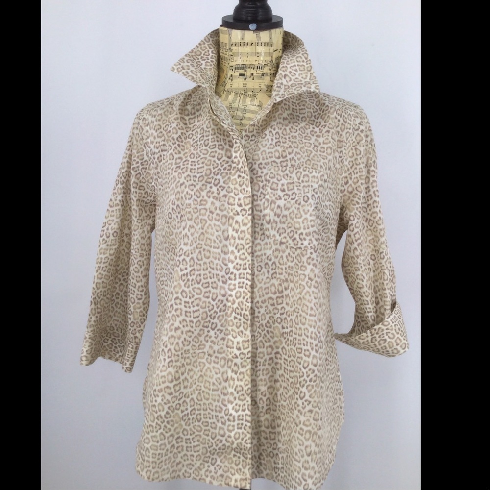 Chico’s Size 0 Leopard Print Blouse